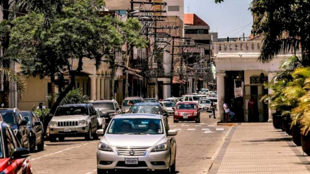 mueren-al-menos-seis-personas-en-un-accidente-de-trafico-en-bolivia