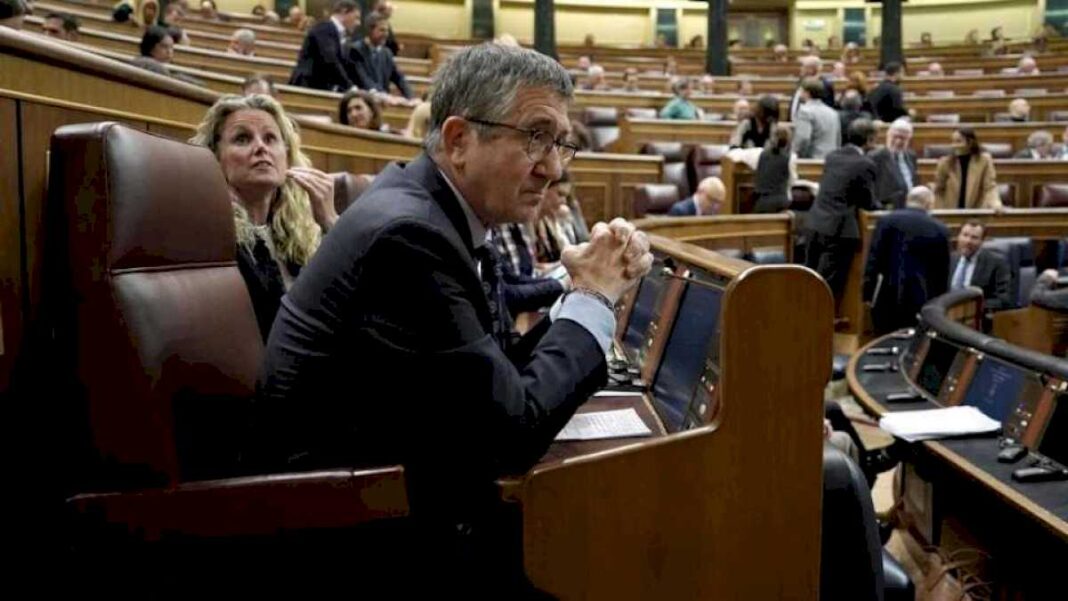 el-psoe-impide-eliminar-la-obligacion-de-ir-a-las-convocatorias-de-la-seleccion-pese-al-caso-rubiales