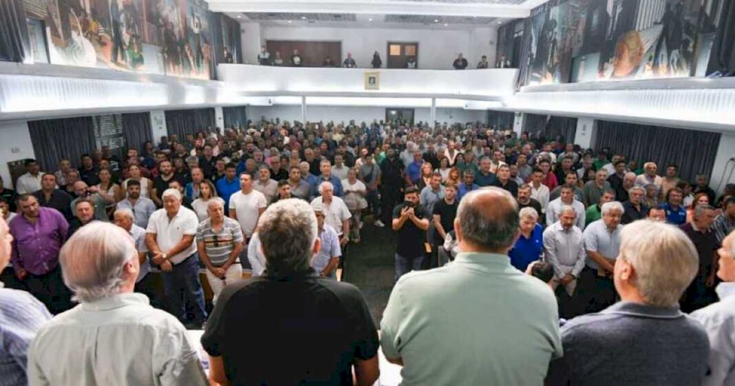 reves-para-el-gobierno:-envian-a-la-corte-suprema-el-amparo-de-la-cgt-contra-el-dnu-y-ratifican-que-la-reforma-laboral-sigue-suspendida