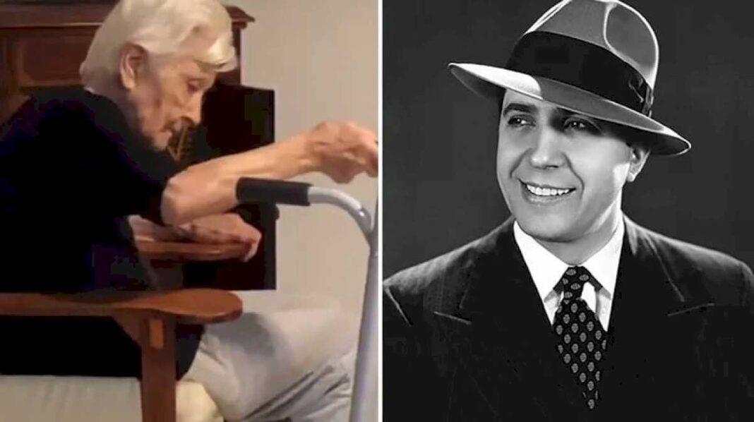 le-mostro-a-su-abuela-la-cancion-m.a-(mejores-amigos)-con-la-voz-de-carlos-gardel-y-la-dejo-desconcertada