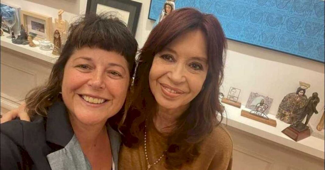 senal-de-cristina-kirchner-a-favor-de-mantener-el-juicio-politico-a-la-corte-en-la-camara-de-diputados