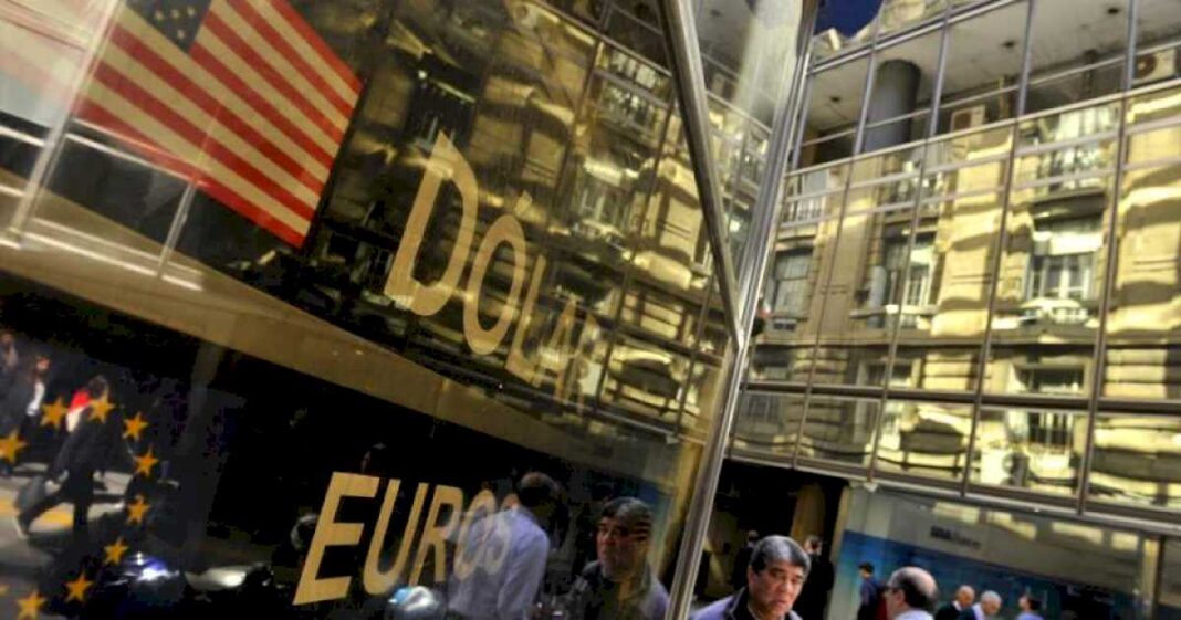 dolar-blue-hoy:-a-cuanto-cotiza-este-martes-27-de-febrero