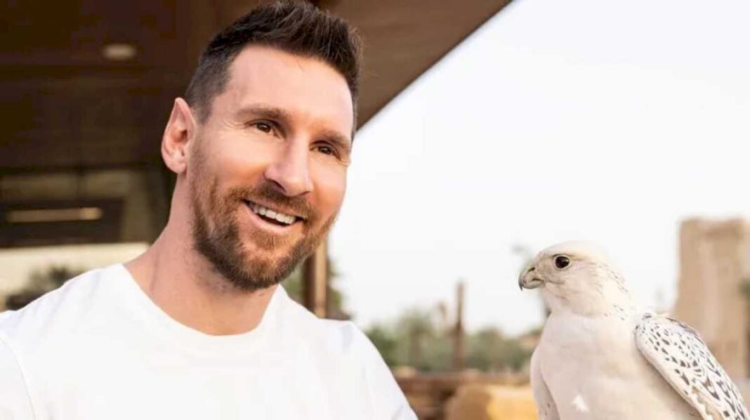 lionel-messi,-como-nunca-antes-visto:-la-particular-sesion-de-fotos-que-protagonizo-en-arabia-saudita