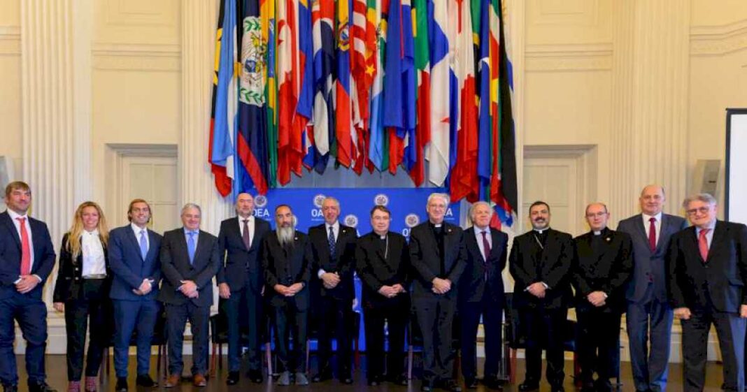 la-oea-nombra-a-tres-argentinos-como-embajadores-para-el-dialogo-y-la-paz