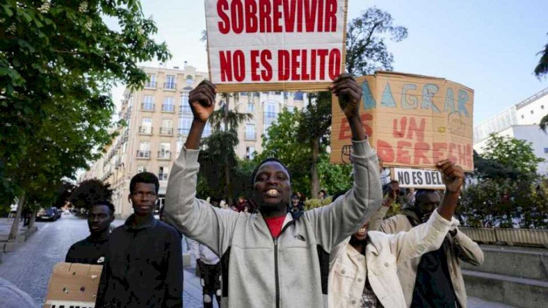 el-congreso-apoya-la-iniciativa-legislativa-popular-para-tramitar-la-regularizacion-de-cientos-de-miles-de-migrantes-en-espana