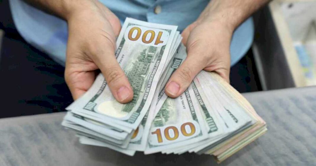 dolar-hoy:-a-cuanto-cotizan-el-oficial-y-sus-diferentes-tipos-de-cambio-este-lunes-22-de-abril