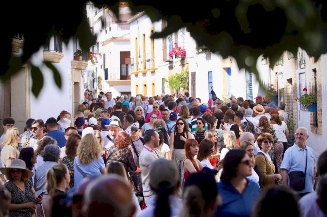 el-informe-sobre-la-libertad-horaria-en-el-comercio-recomienda-limitarla-al-centro-y-al-casco-y-reducir-los-meses-de-aplicacion