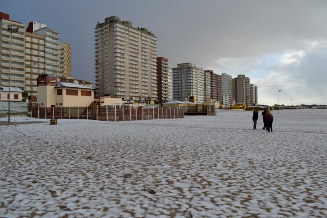 pronostican-que-este-viernes-podria-nevar-en-mar-del-plata-y-otras-ciudades-de-la-costa-bonaerense