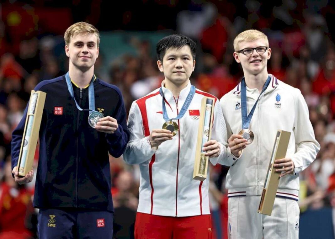 juegos-olimpicos-de-paris-2024:-en-el-tenis-de-mesa-no-hay-quien-detenga-a-los-chinos-y-zhendong-hizo-su-propio-show-con-la-dorada