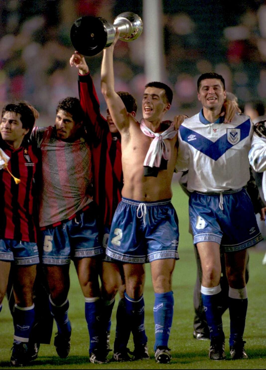 la-noche-en-que-velez-fue-el-patron-de-america:-30-anos-de-gloria-y-las-confesiones-de-tres-campeones-de-la-copa-libertadores