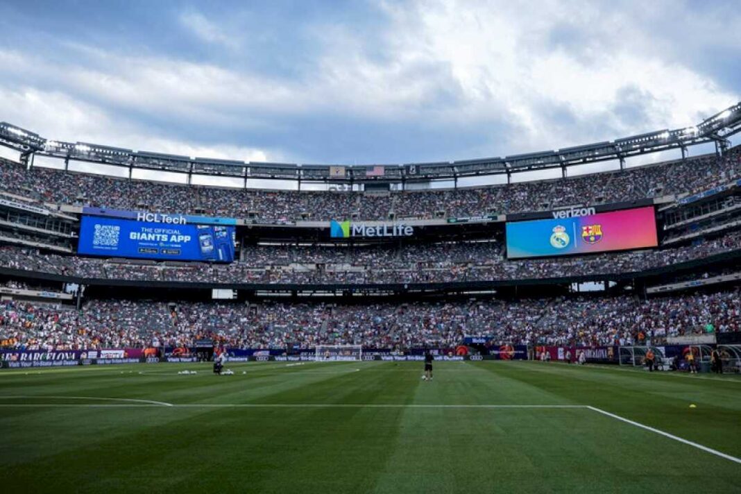 mundial-de-clubes-2025:-la-fifa-confirmo-los-12-estadios-donde-se-jugara-el-torneo-de-32-equipos-y-cuando-sera-el-sorteo-para-boca-y-river